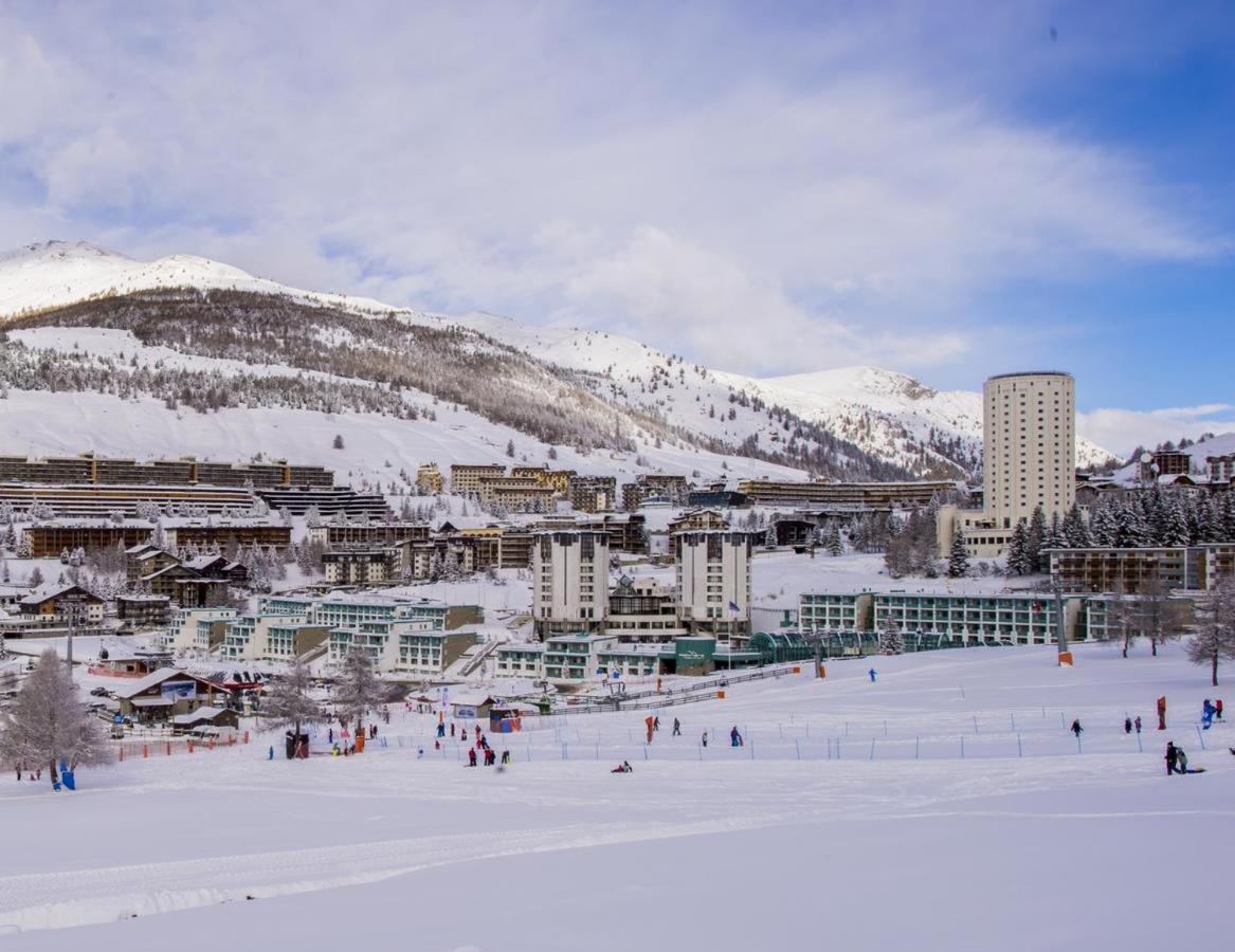 Teleo Vacanze - Villaggio Olimpico Di Сестриере Экстерьер фото